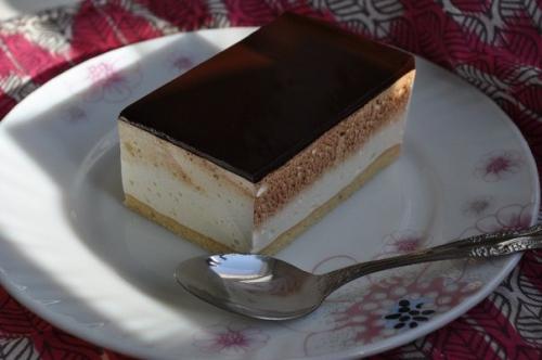 Торт птичье молоко.