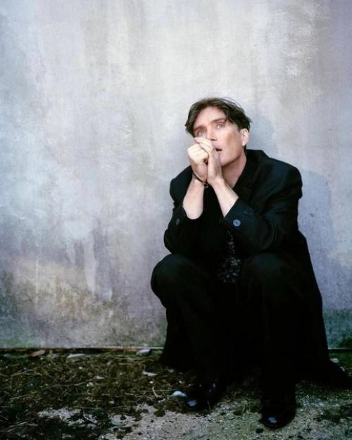 Кажется Киллиан мерфи пополнил список крашей девушек по всему миру. 02