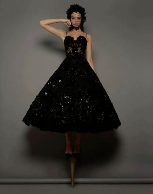 21-Летняя дочь Моники беллуччи и Венсана Касселя дева стала героиней нового номера журнала Num ro. 04