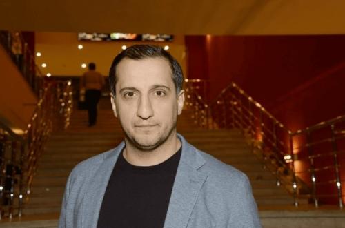 Вскрылась неудобная правда о звезде Универа кещяне. 01