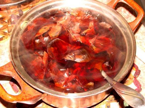 Когда тебе нужно приготовить что-то с луком, что ты делаешь в первую очередь? 01 Когда тебе нужно приготовить что-то с луком, что ты делаешь в первую очередь? 01