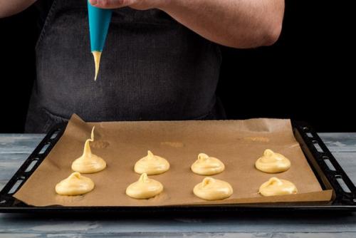 Профитроли со сливочным сыром и лососем. 04