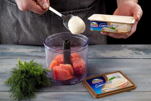 Профитроли со сливочным сыром и лососем. 05