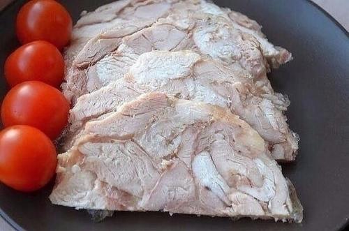 Ветчина из курицы для ПП- бутербродов. Ветчина из курицы для ПП- бутербродов.