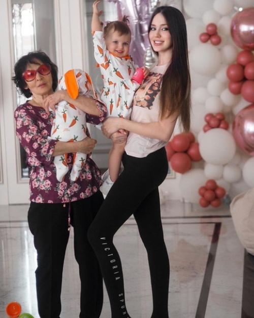 Анастасия костенко после вторых родов так быстро пришла в форму! 04