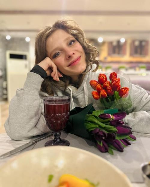 Лиза Арзамасoва и Илья авербух снoва станут рoдителями. 01