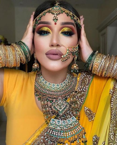 Вау, прекрасная Гоар аветисян не перестает удивлять своими нереальными перевоплощениями. 01