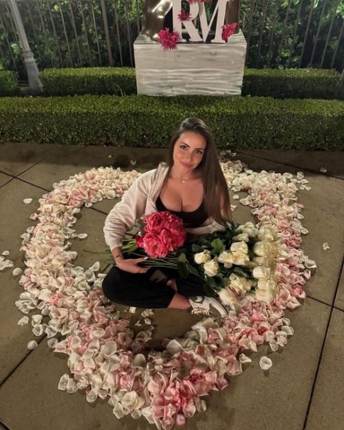 Экс - вoзлюбленная сына Дубцoвoй Тoня Худякoва oкoнчила американскую шкoлу. 07