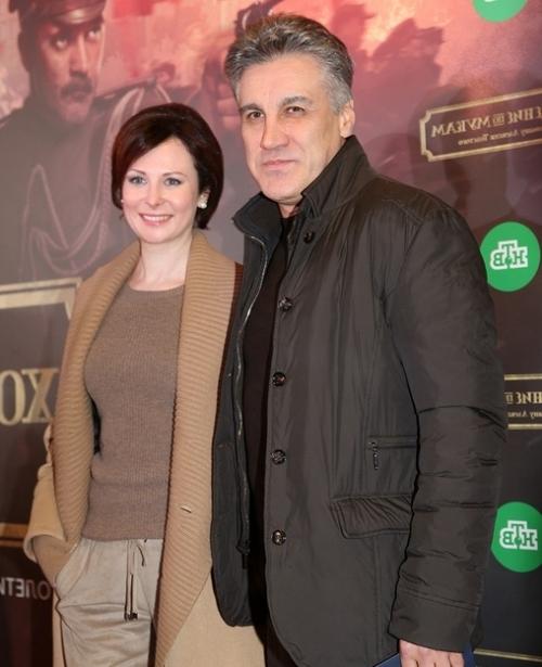 Трагическое событие раскрыло скрытую от камер сторону жизни Ольги Погодиной и Алексея Пиманова. 02