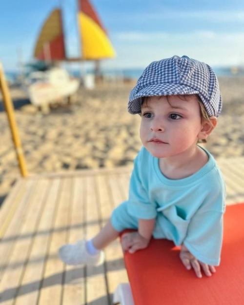 Беременнaя Лизa арзaмaсовa делится кaдрaми семейного отдыхa. 02