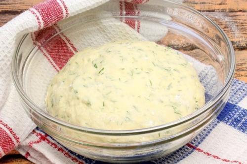 Домашние пельмени из теста с зеленью. 03