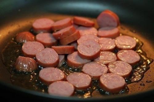 Паста с пряными колбасками. 01