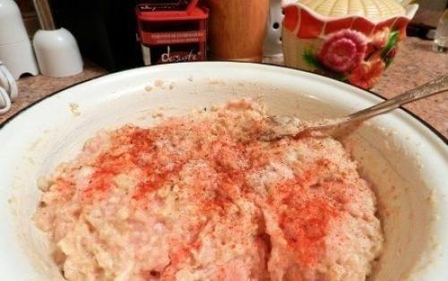 куриные котлетки с овсянкой. a70ff1f124e9. куриные котлетки с овсянкой фото. куриные котлетки с овсянкой-a70ff1f124e9. картинка куриные котлетки с овсянкой. картинка a70ff1f124e9. Хочется разнообразить домашнее меню? Куриные котлеты с овсянкой станут вкусным обедом или ужином. Добавление злаковых в фарш придает ему особый вкус и потрясающую нежность. Кушанье готовится просто, а результат радует изысканностью и гармонией.