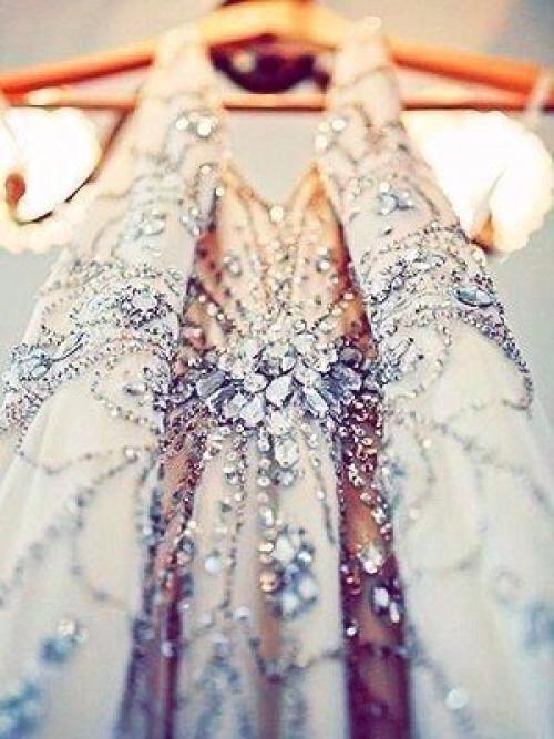 Быть элегантной - не значит бросаться в глаза. 02