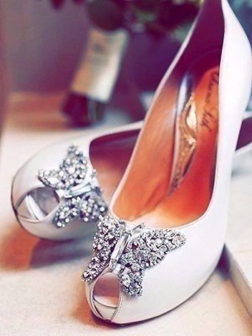 Быть элегантной - не значит бросаться в глаза. 04