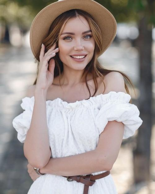 Ассоль Васильева - жена рэпера ST! 04