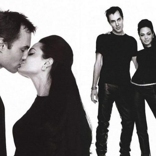 Анджелина джоли и её брат. 02