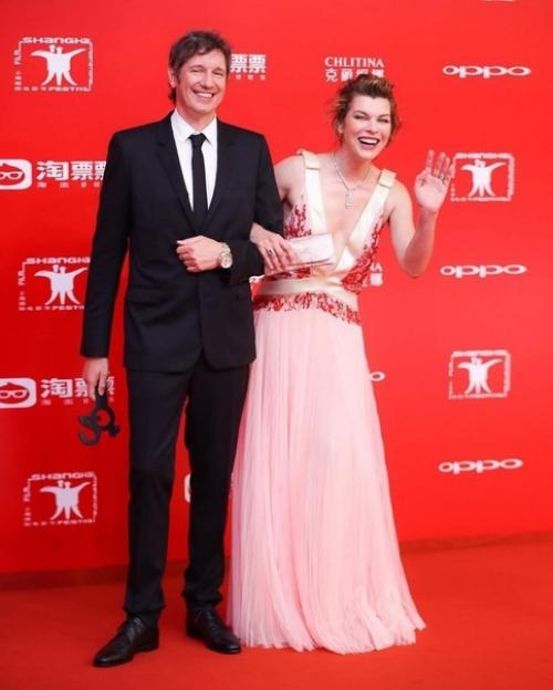 Милла и овович и её муж пол андерсон шикарная пара. 03