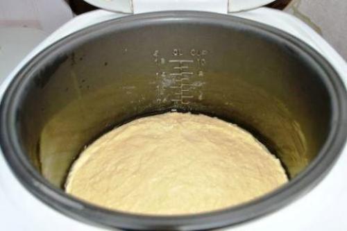 Манник на сметане в мультиварке. 04