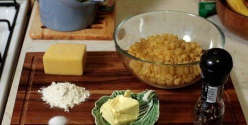 Макароны с сыром. 01 Макароны с сыром. 01