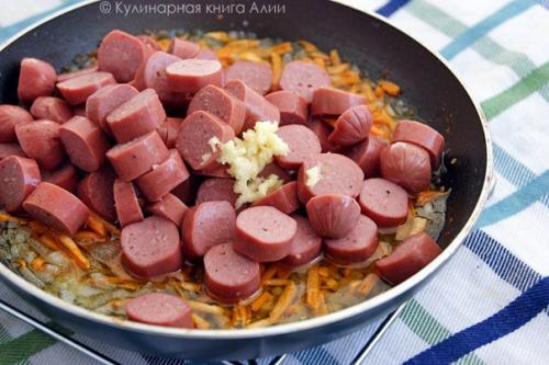 Чечевичный суп с копченой колбаской и чесночком. 05 Чечевичный суп с копченой колбаской и чесночком. 05