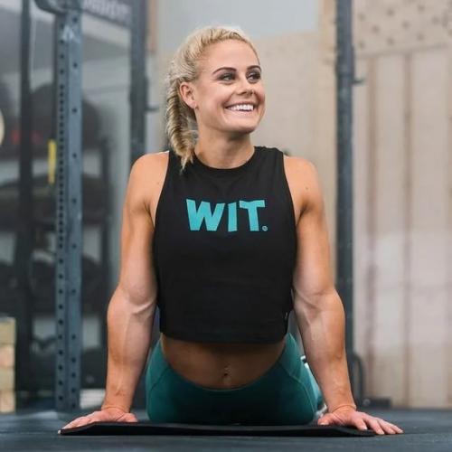 Удивительное сочетание нежности и силы. 04