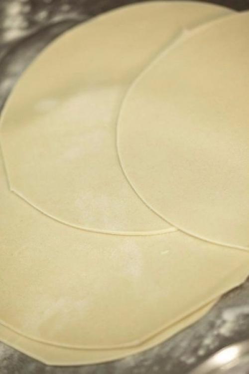 Хинкали.  Ингредиенты:   Пшеничная мука высшего сорта - 2 кг. 02