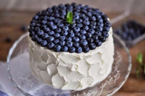 Шоколадный торт с черничным муссом. 01