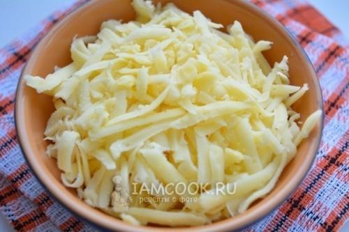 Рулетики из свинины с ананасами и сыром. 02