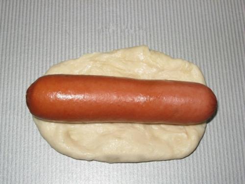 Жареные сосиски в тесте. 03