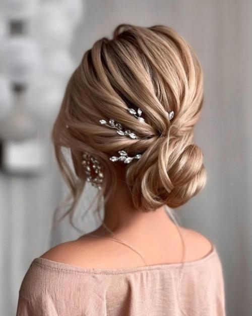 10 вечерних причесок, которые делаются из локонов! 06