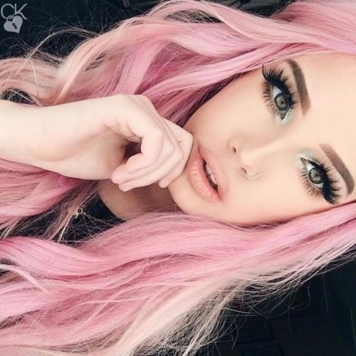 Маска из сметаны и банана для лица: подарите своей коже мягкость.