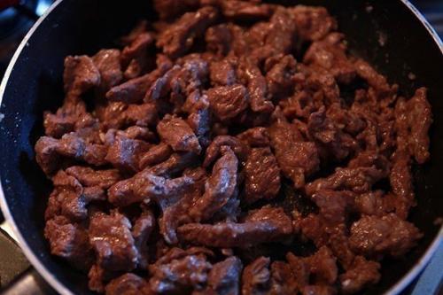 Бефстроганов. Поделись рецептом. 05 Бефстроганов. Поделись рецептом. 05