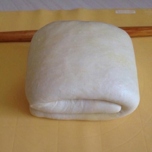 Рогалики.  Очень вкусные, мягкие, рассыпчатые рогалики, просто тают во рту. 02