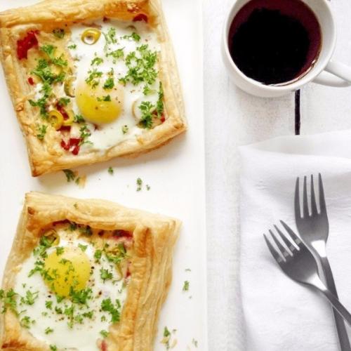 Мини пиццы с яйцом. 05