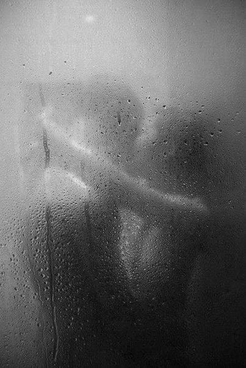 Лекарство, на которое никогда и ни у кого не будет аллергии - нежность. 02