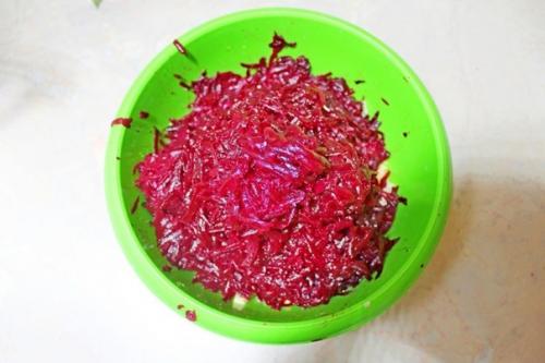 Салат со свеклой и сыром. 03 Салат со свеклой и сыром. 03
