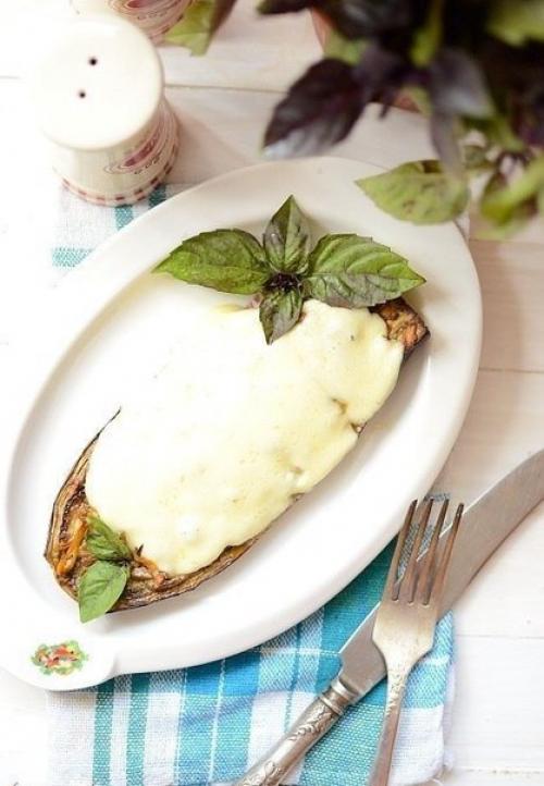 Баклажаны, запечённые с шампиньонами и сулугуни. 08