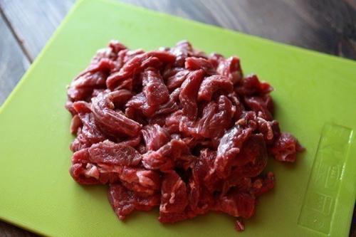 Бефстроганов. Поделись рецептом. 01 Бефстроганов. Поделись рецептом. 01