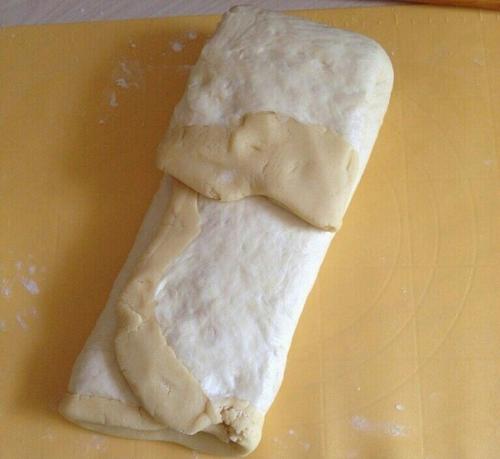 Рогалики.  Очень вкусные, мягкие, рассыпчатые рогалики, просто тают во рту. 04