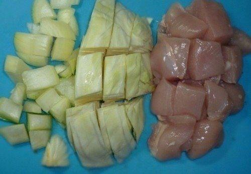 Котлеты для диеты - даже не знаю, какие они более - полезные или вкусные. 01