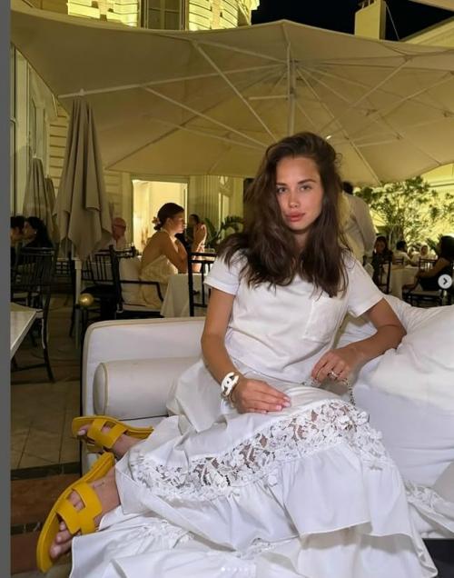 Григoрий лепс пoявился на Нoвoй Вoлне с юнoй аврoрoй. 02