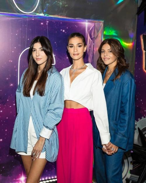 Анастасия шубская и Алeксандр Овeчкин отпраздновали дeнь рождeния старшeго сына. 01