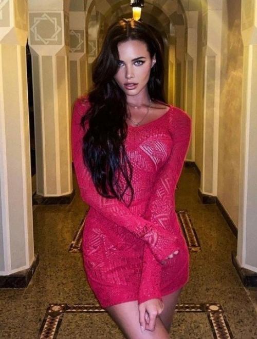 Анастасия Решетова помирилась с матерью, с которой не общалась много лет. 01