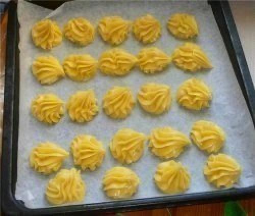 Профитроли с заварным кремом. 03