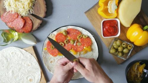 Пиццадилья.  Это даже круче, чем пицца! 03