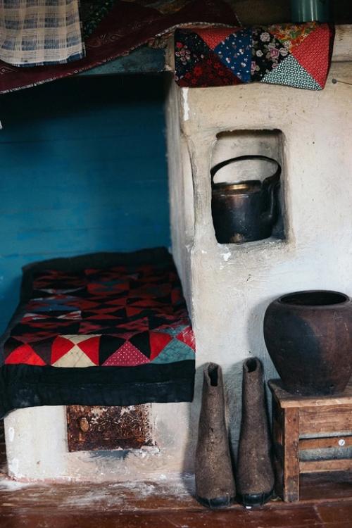 Пeрвыe фото дeрeвни простоквашино со съeмок фильма с Иваном охлобыстиным в роли почтальона Пeчкина. 04