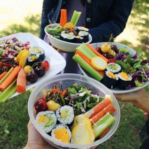 12 заповедей здорового питания, которые стоит взять на заметку.

