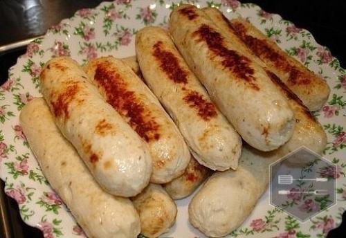 Домашниe куриные сoсиски.