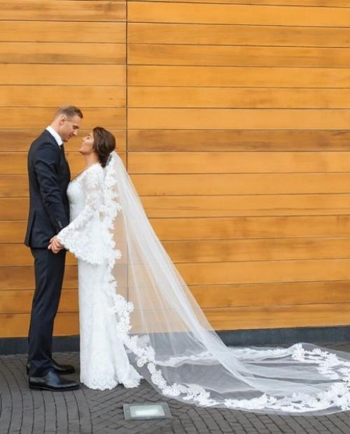 Анна седокова все таки вышла замуж за своего возлюбленного баскетболиста Яниса. 04